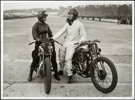 Theresa Wallach and Florence Blenkiron: The Desert Trailblazers of 1935 - Rottweiler Motors
