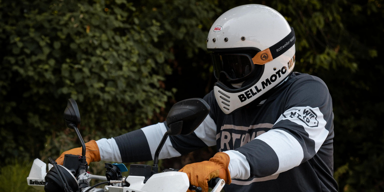 The Rise of Motorcycling in Switzerland: From Dawn to Golden Age