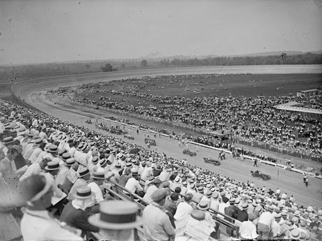 THE FORGOTTEN ERA OF BOARD TRACK RACING (1909–1929)
