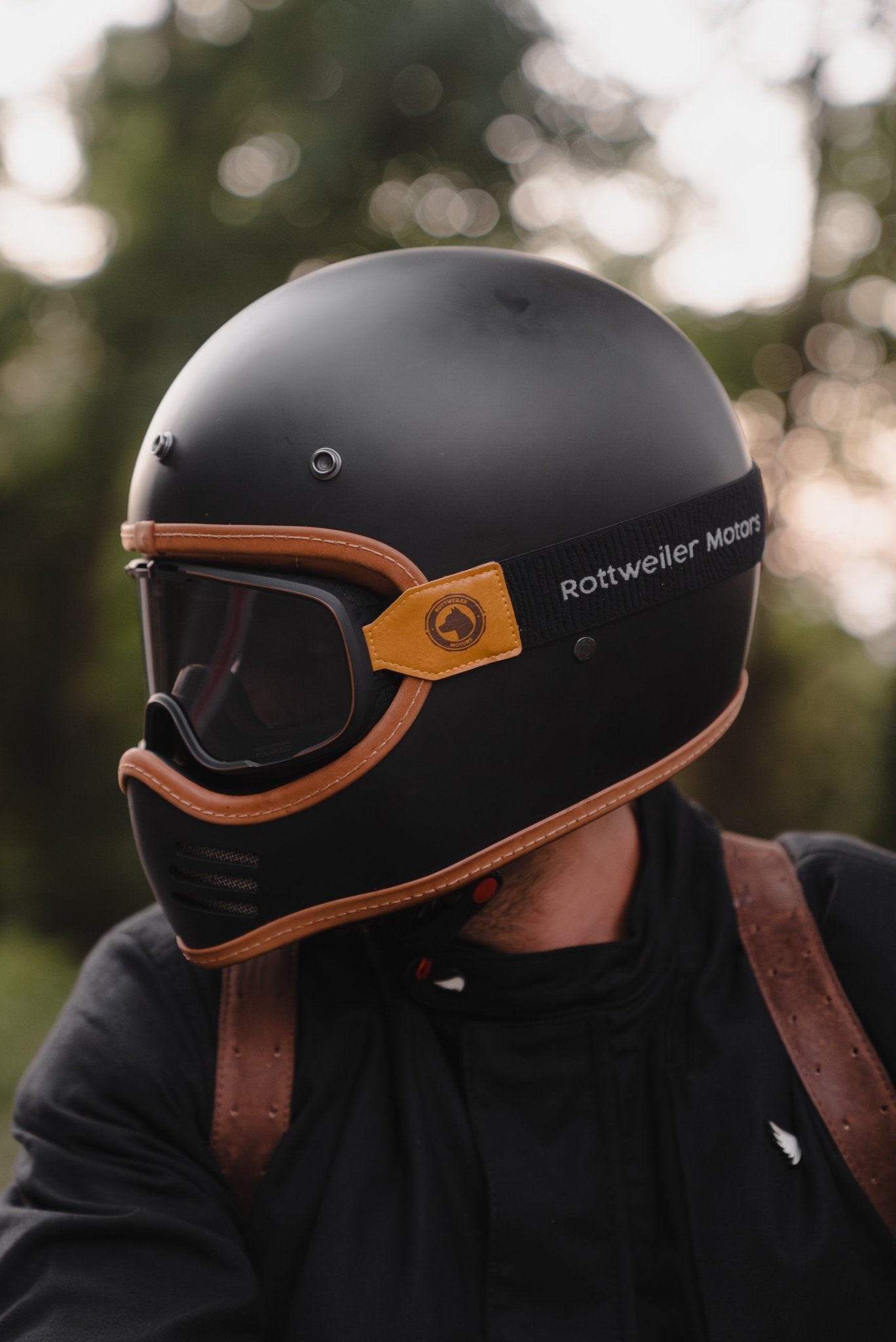 full face motorcycle helmet with goggles Daytona Retro Made of high quality ABS outer shell Scorpion EXO-GT930 Snow Helmet -