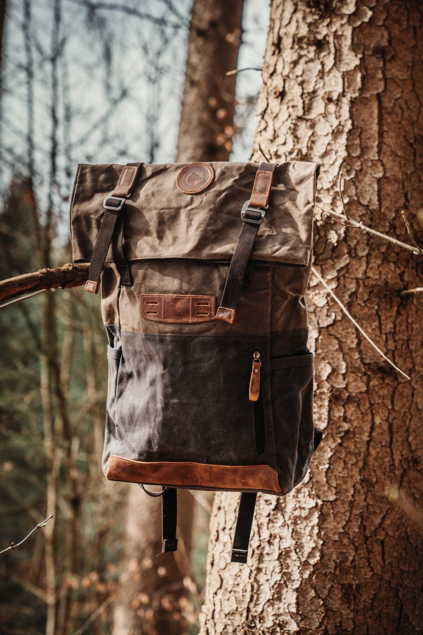 RTWR MTRS Zurich Vintage Backpack – Waxed Canvas Motorcycle Bag